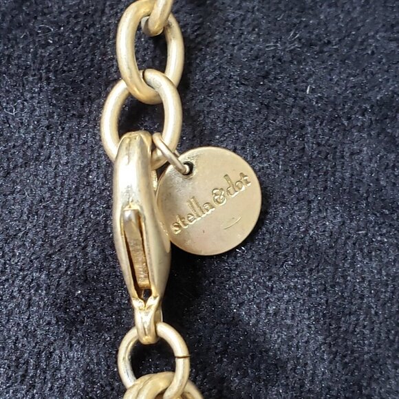 Stella & Dot Gold Tone Green Baubles Pearl Beads Bib Necklace with Lobster Clasp - Picture 8 of 8